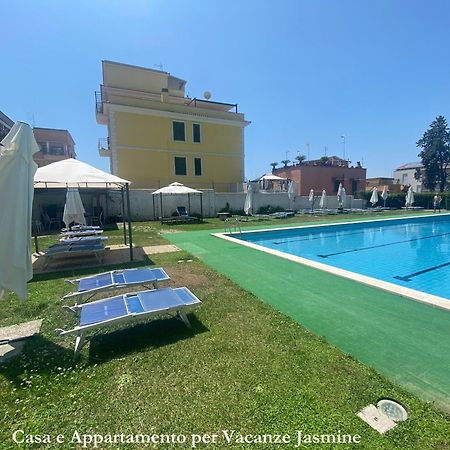 Casa E Appartamento Per Vacanze Jasmine Roma Exterior foto